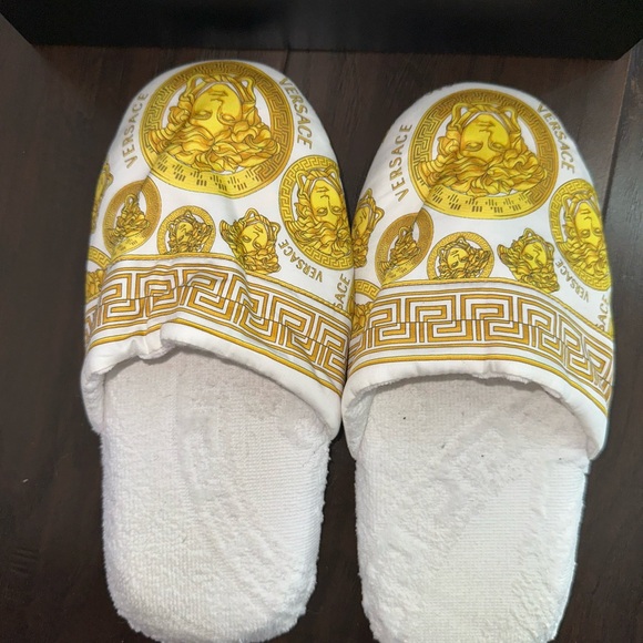 Versace Slippers - Picture 3 of 12